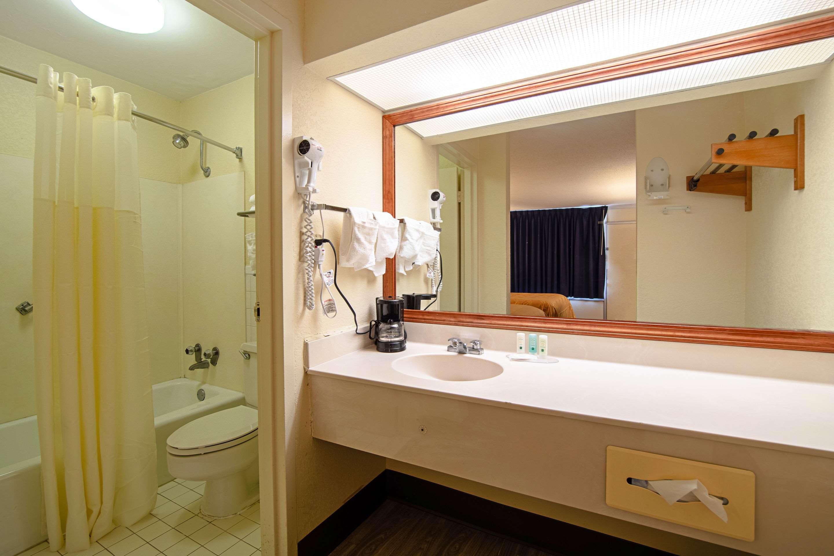 Quality Inn St George I-95 St. George Extérieur photo